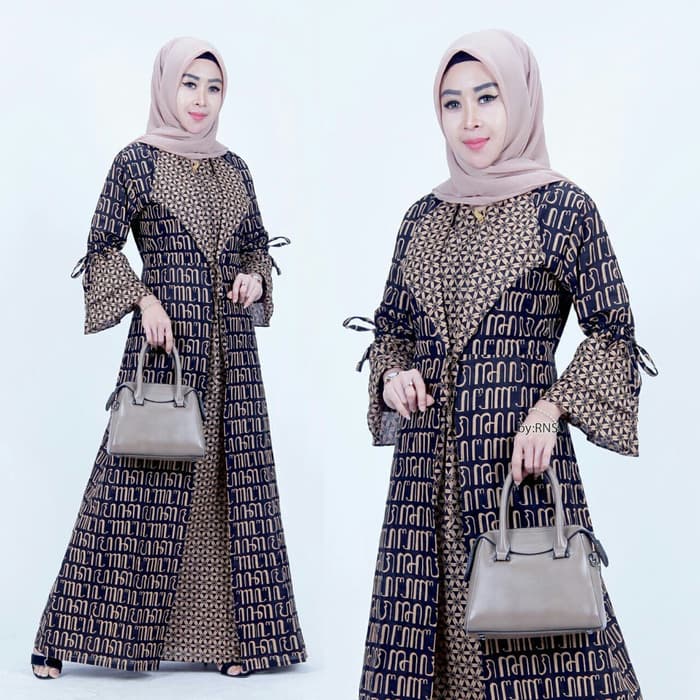 Model jubah batik